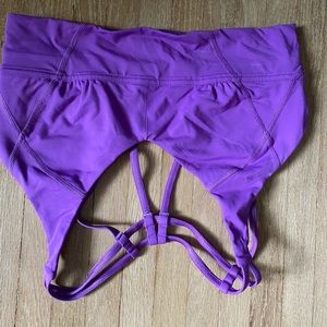 Lululemon strappy sports bra size 8